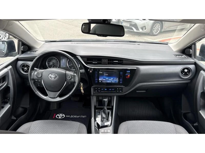 Toyota Corolla SEDAN 1.6P CVT EXECUTIVE, снимка 8 - Автомобили и джипове - 54363259