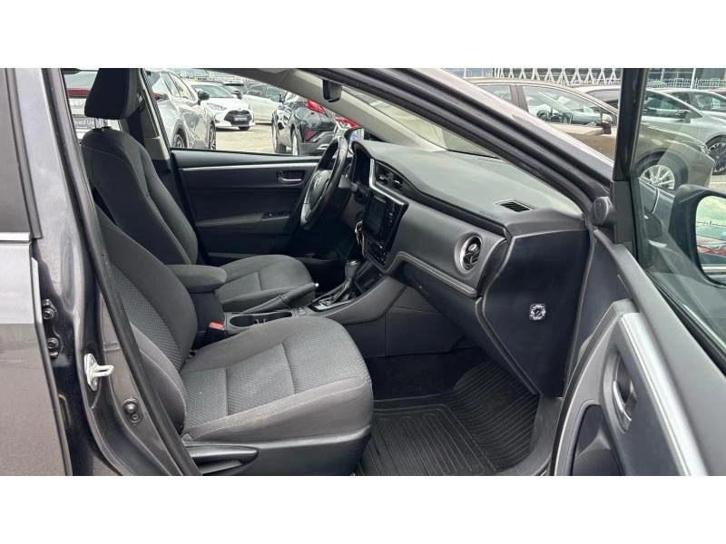 Toyota Corolla SEDAN 1.6P CVT EXECUTIVE, снимка 6 - Автомобили и джипове - 54363259