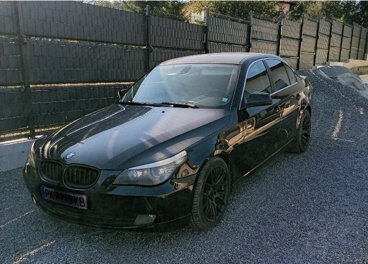 BMW 525