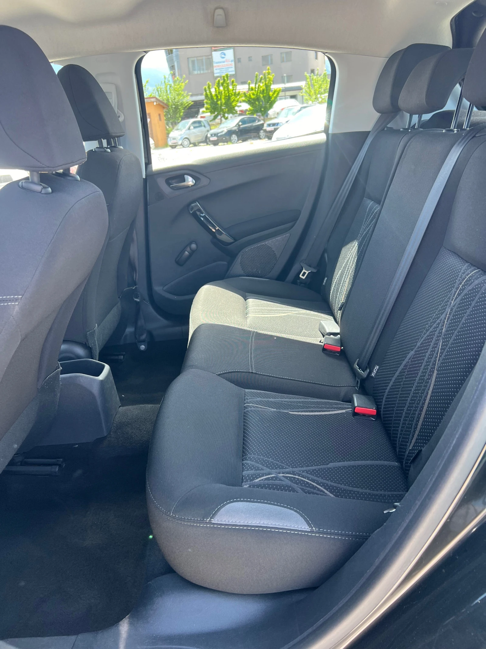 Peugeot 208 1.2I 85000km!!! | Mobile.bg — изображение 13