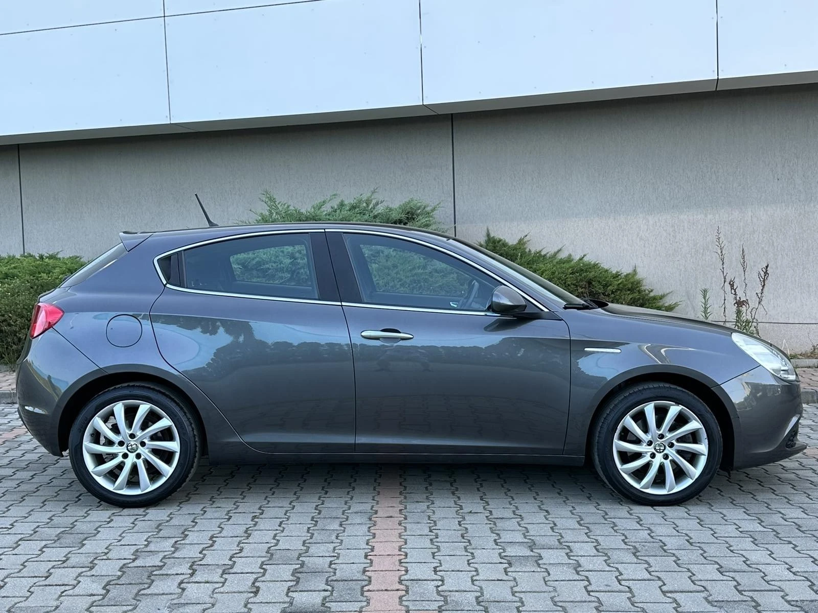 Alfa Romeo Giulietta 1.4-TUBO-170 К.С-ШВЕИЦАРИЯ - изображение 8