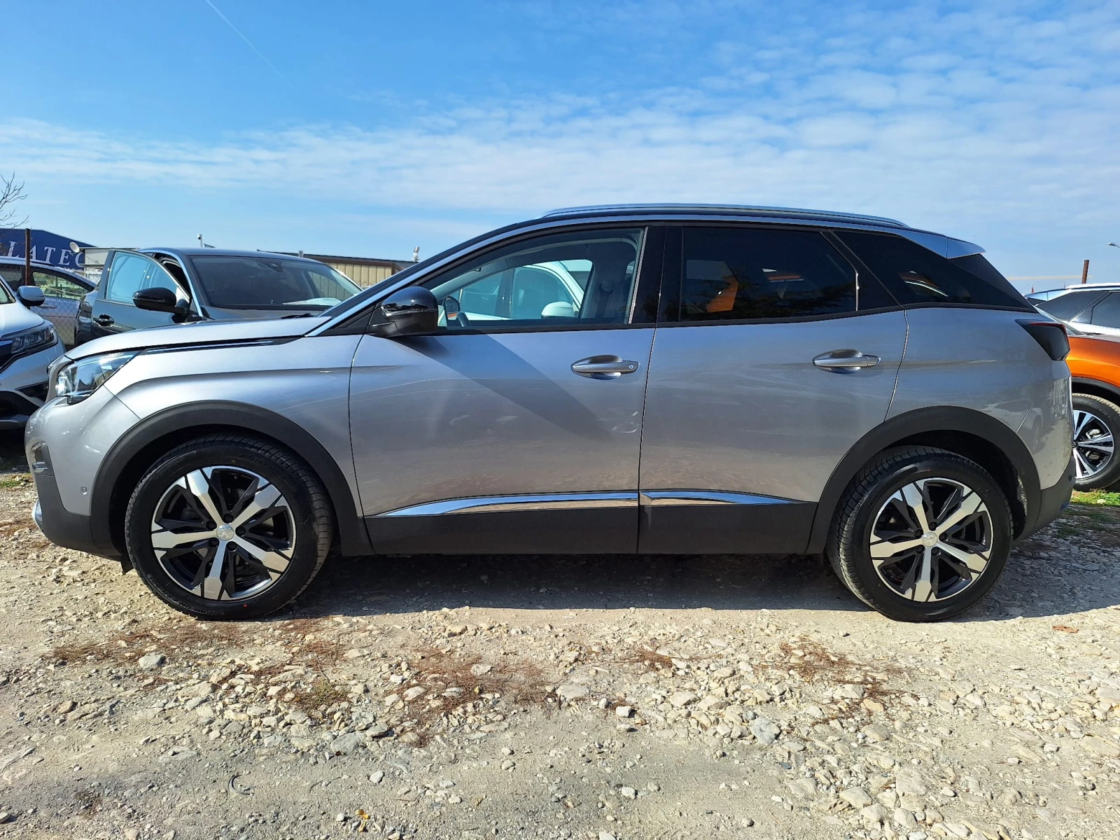 Peugeot 3008 BlueHDI DISTRONIC KEY LESS NAVI CAMERA - изображение 7