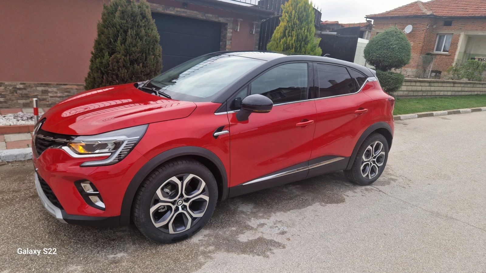 Renault Captur  - изображение 2