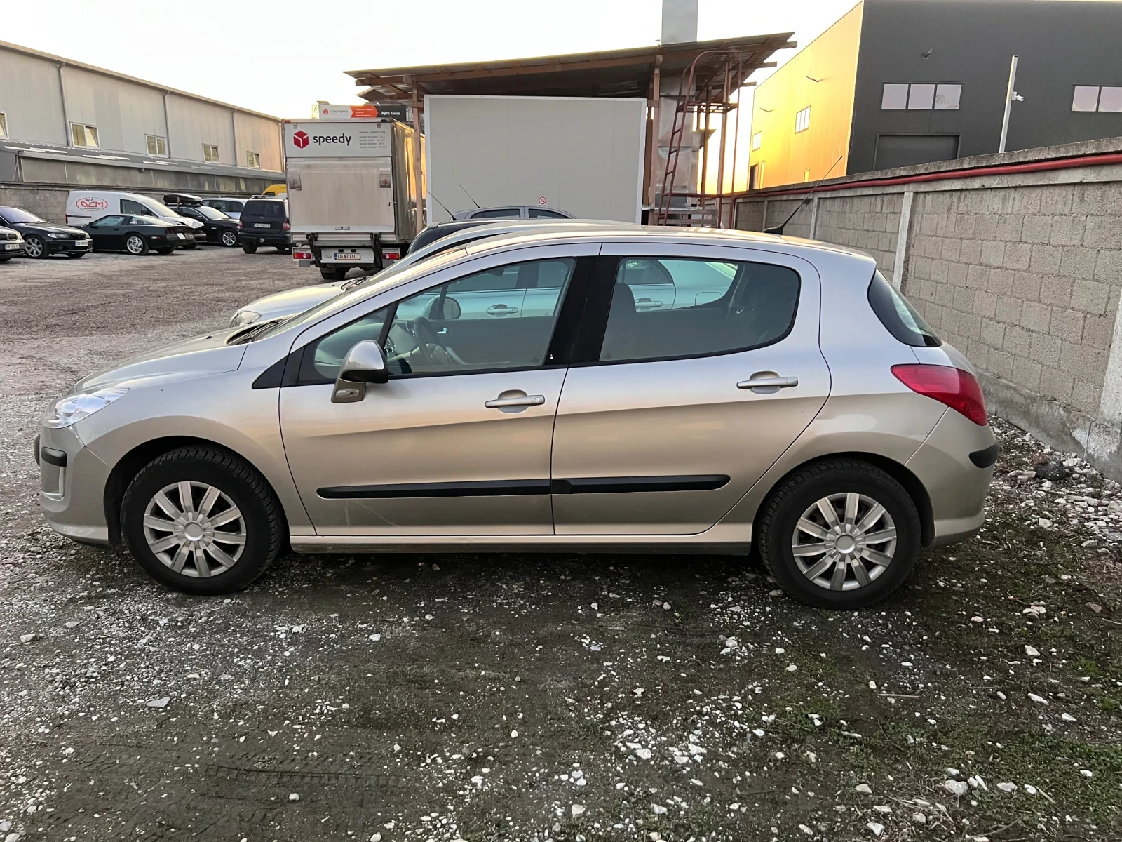 Peugeot 308 1.6 - изображение 3