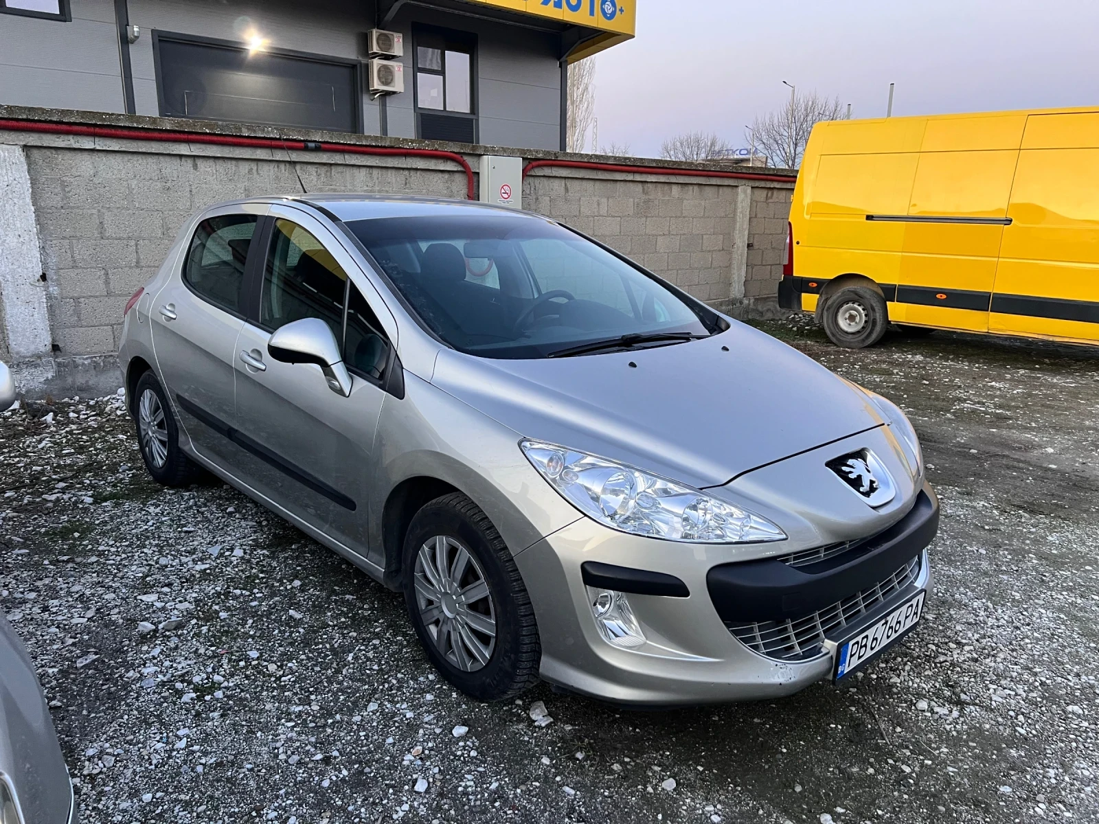 Peugeot 308 1.6 - изображение 2