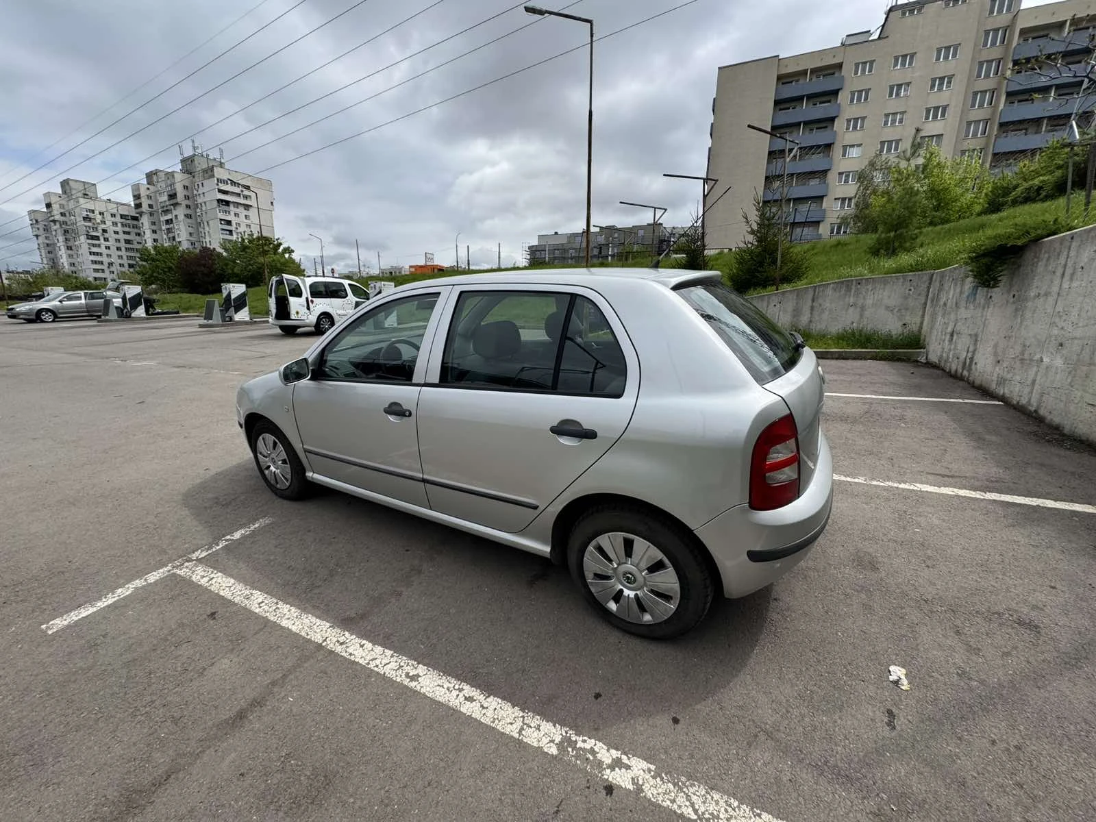 Skoda Fabia 1.4 - изображение 4