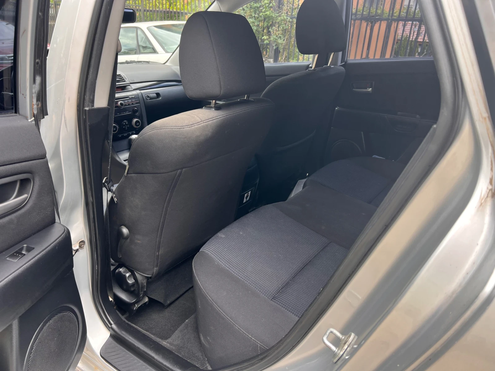 Mazda 3 1.6 LPG - изображение 6