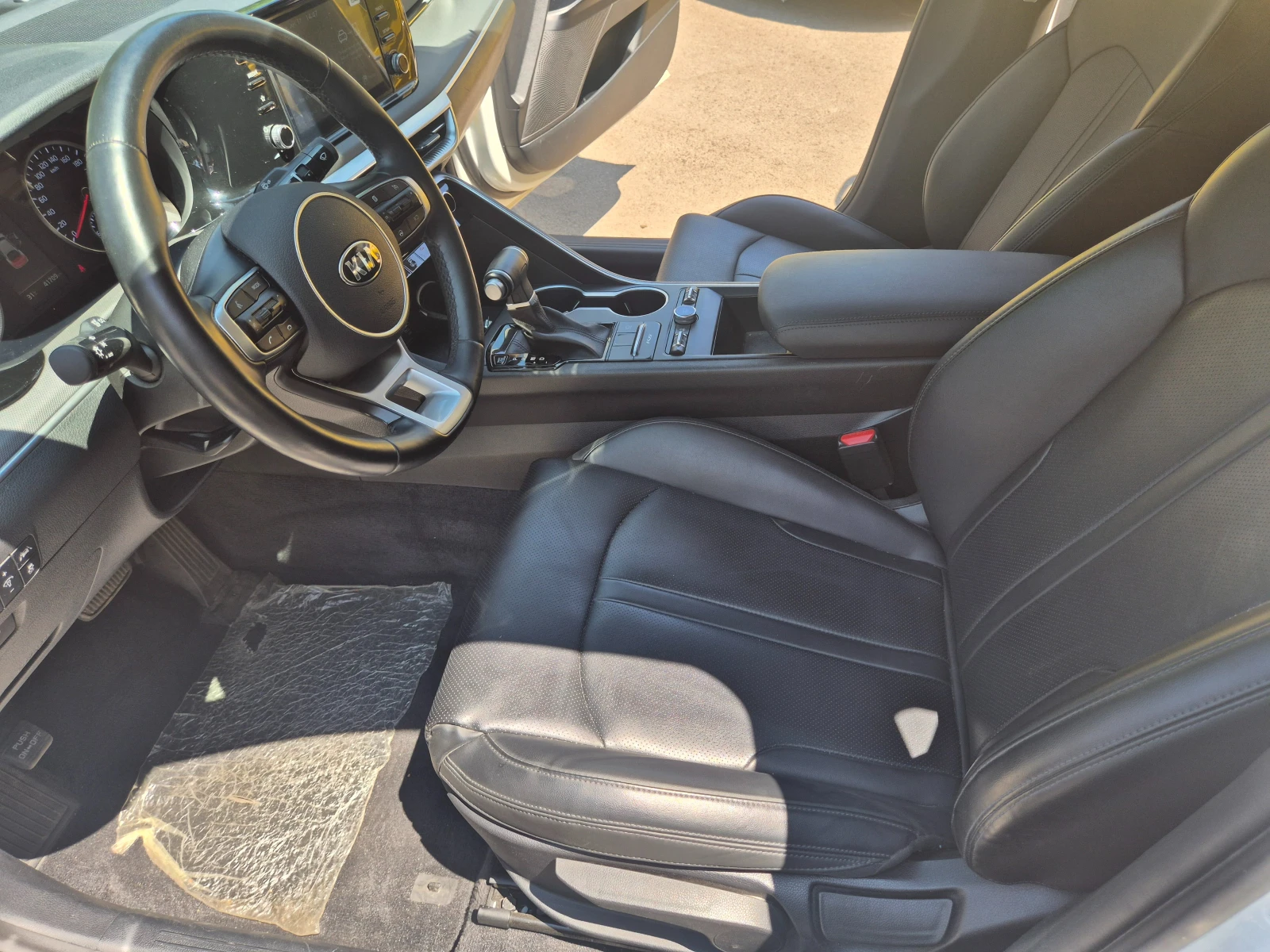 Kia K5 2.0 cm3 LPG ЛИЗИНГ - изображение 5