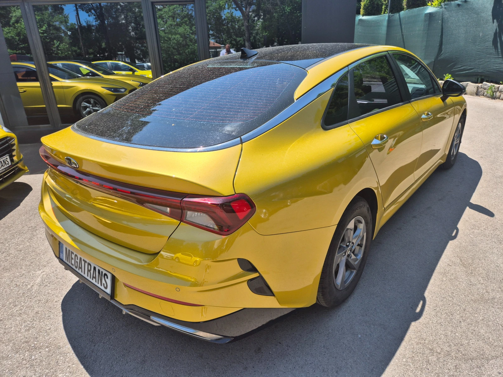 Kia K5 2.0 cm3 LPG ЛИЗИНГ - изображение 4