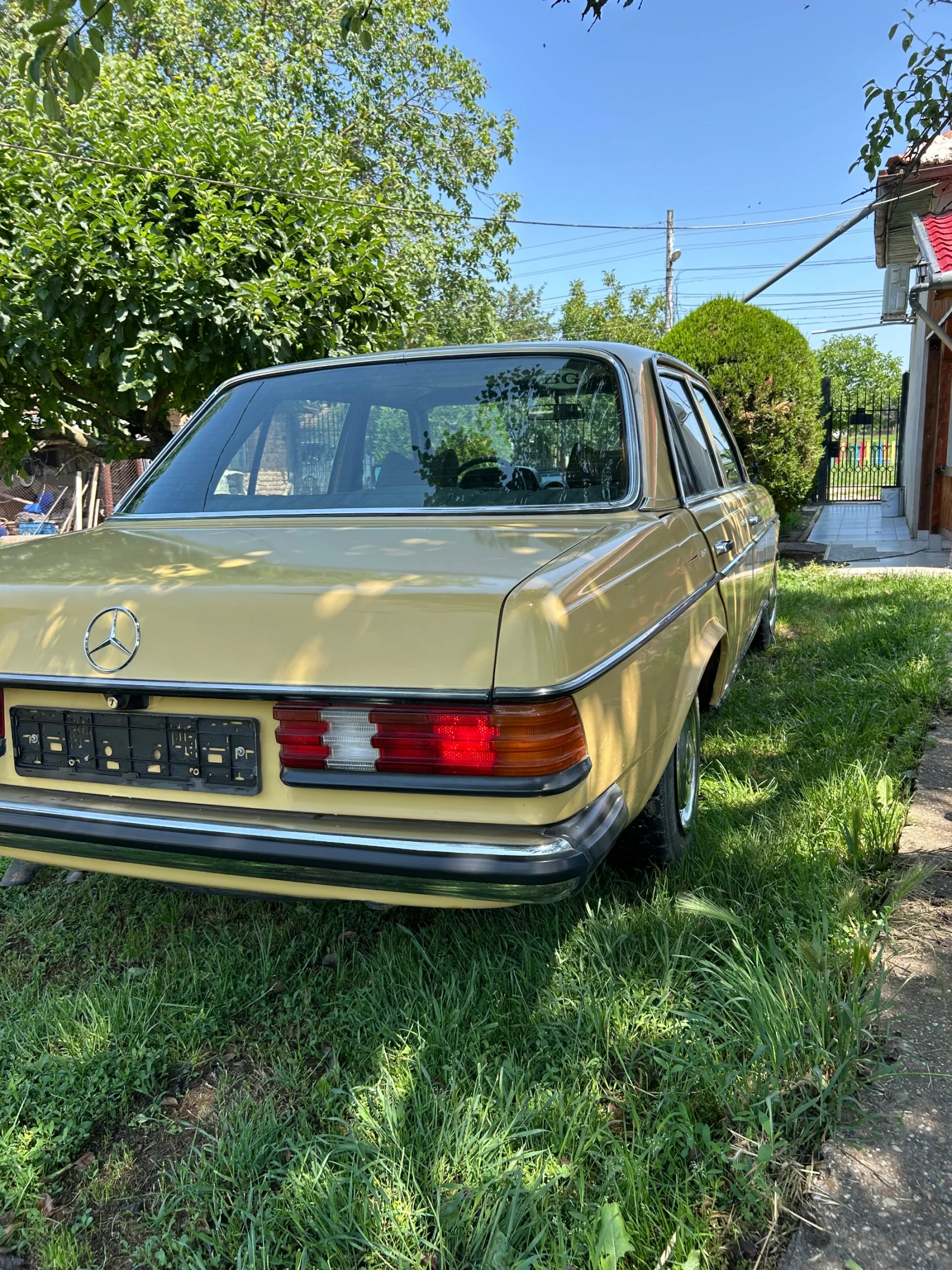 Mercedes-Benz 123 240 D - изображение 5