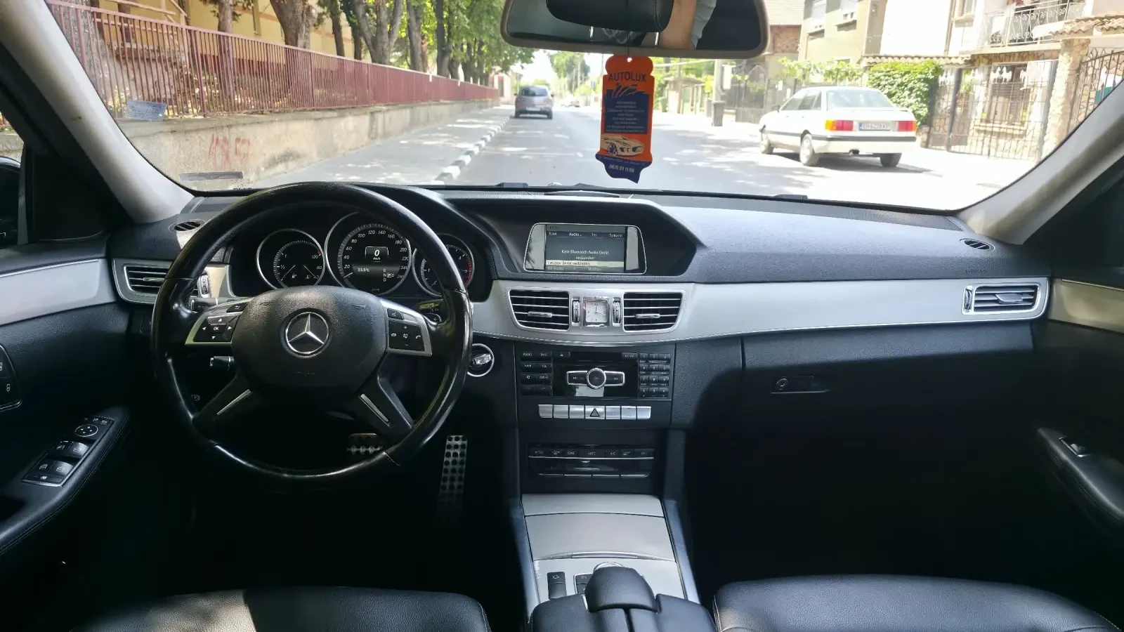 Mercedes-Benz E 220  - изображение 8