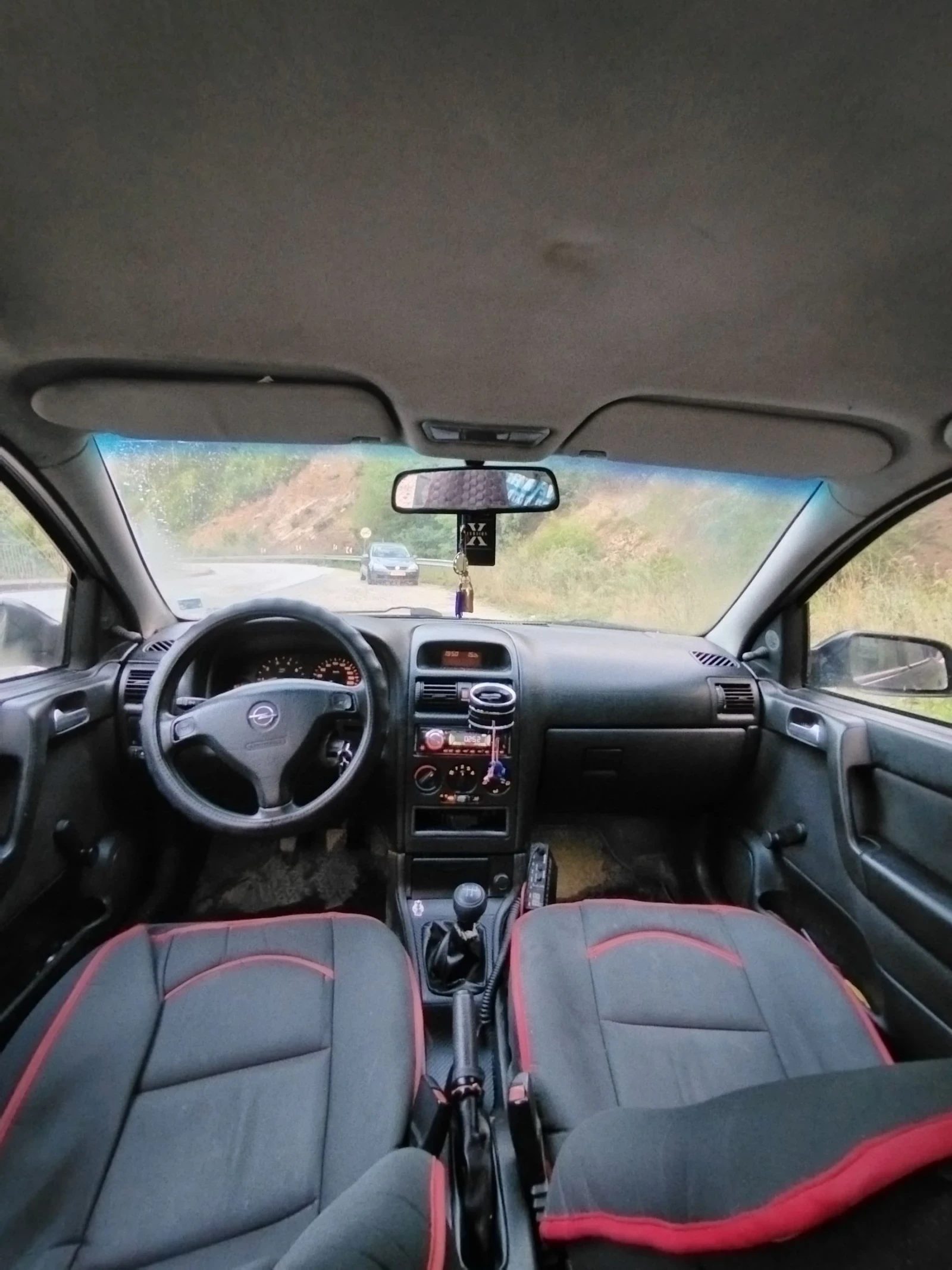 Opel Astra  - изображение 7