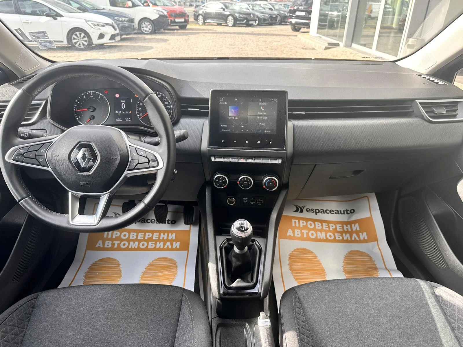 Renault Clio 1.0TCe/ 90к.с. - изображение 8