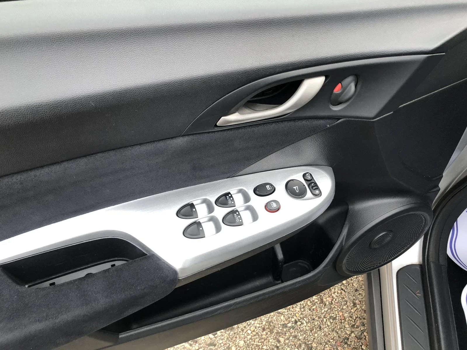 Honda Civic 1.8 ����� | Mobile.bg � ����������� 11