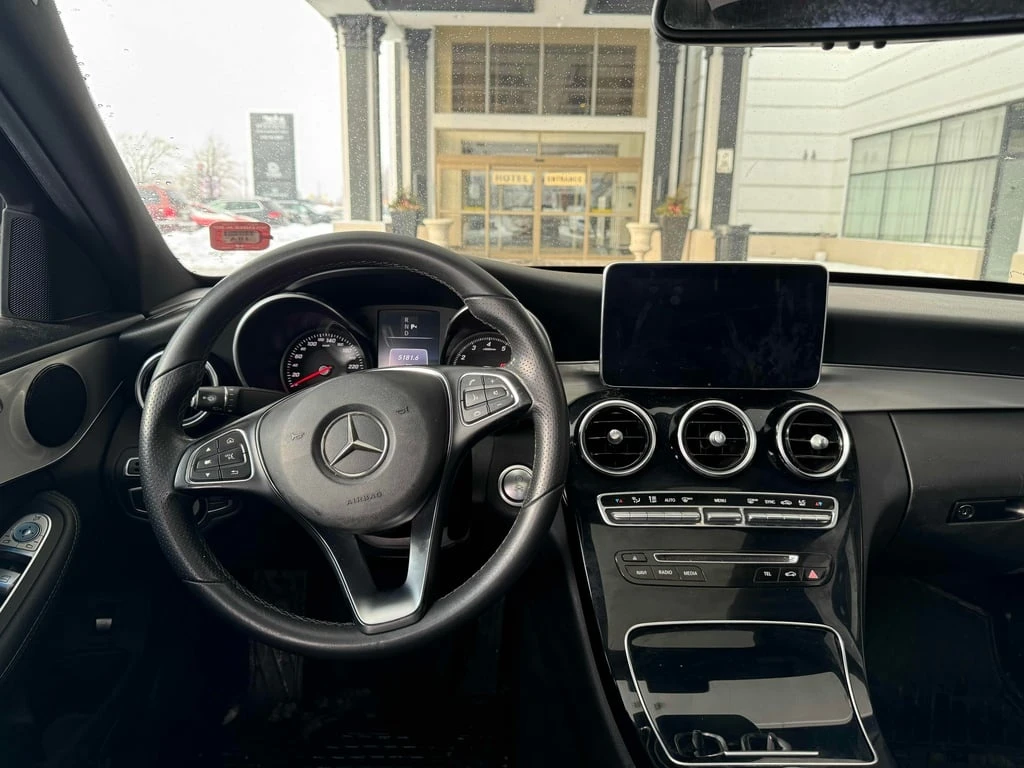 Mercedes-Benz C 300 * CARFAX * ЦЕНА ДО БГ - изображение 9