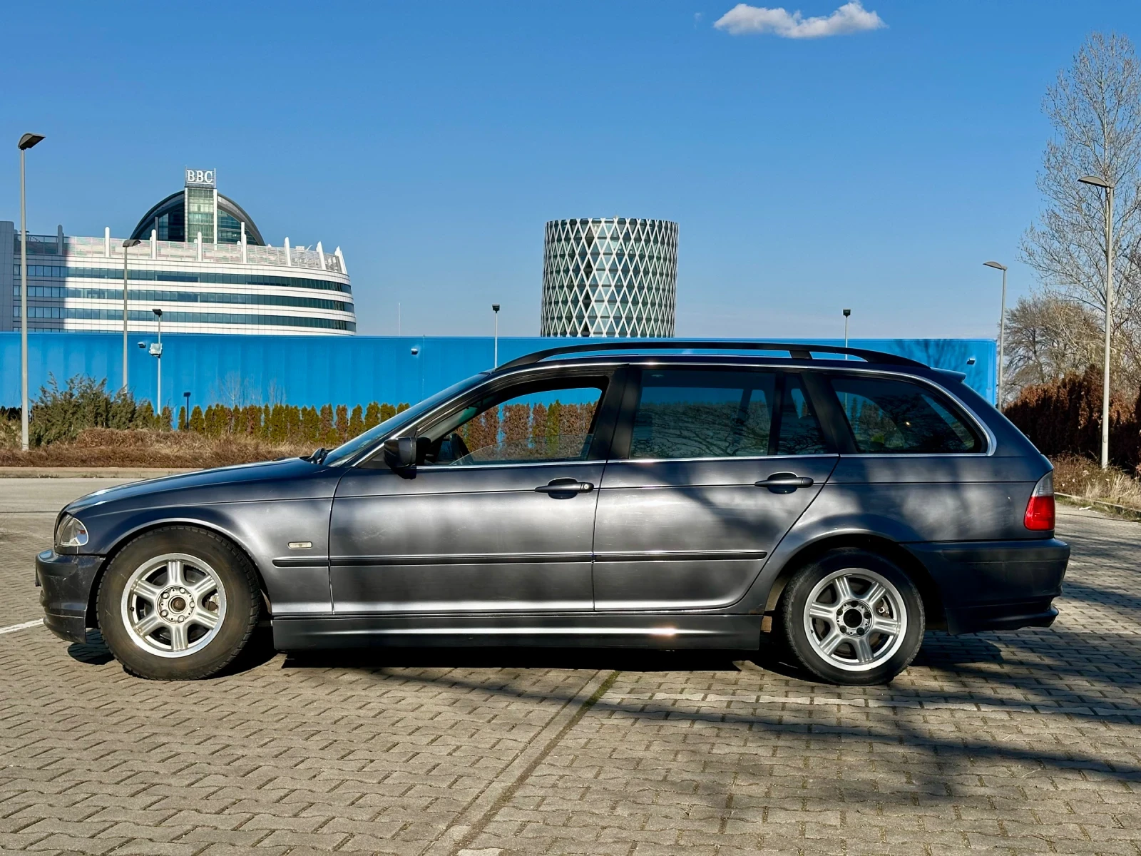 BMW 320, снимка 2 - Автомобили и джипове - 53823625