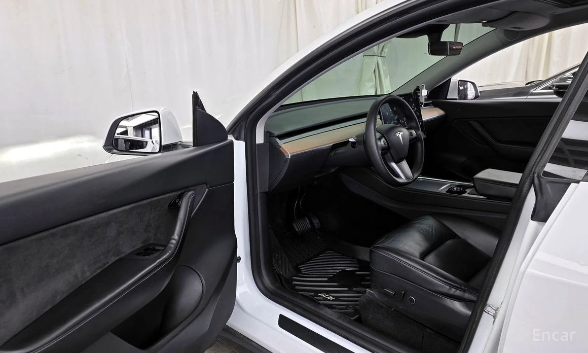 Tesla Model Y Long Range AWD* PANORAMA* , снимка 6 - Автомобили и джипове - 53998058