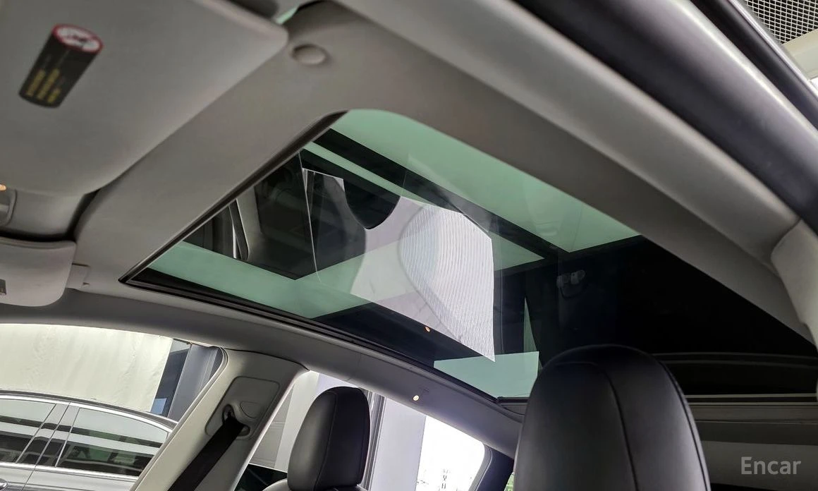 Tesla Model Y Long Range AWD* PANORAMA* , снимка 14 - Автомобили и джипове - 53998058