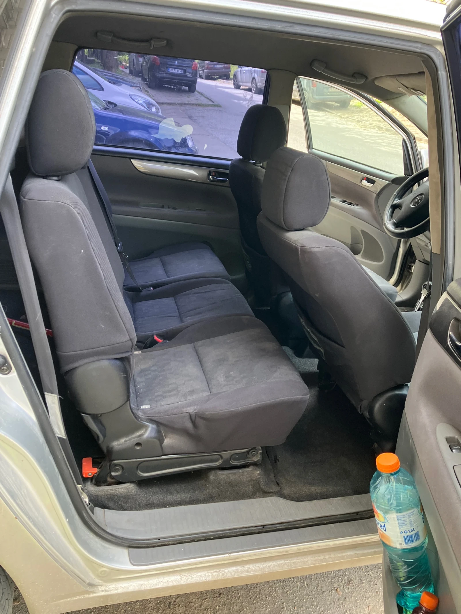 Toyota Avensis verso 2.0 D-4D | Mobile.bg � ����������� 5