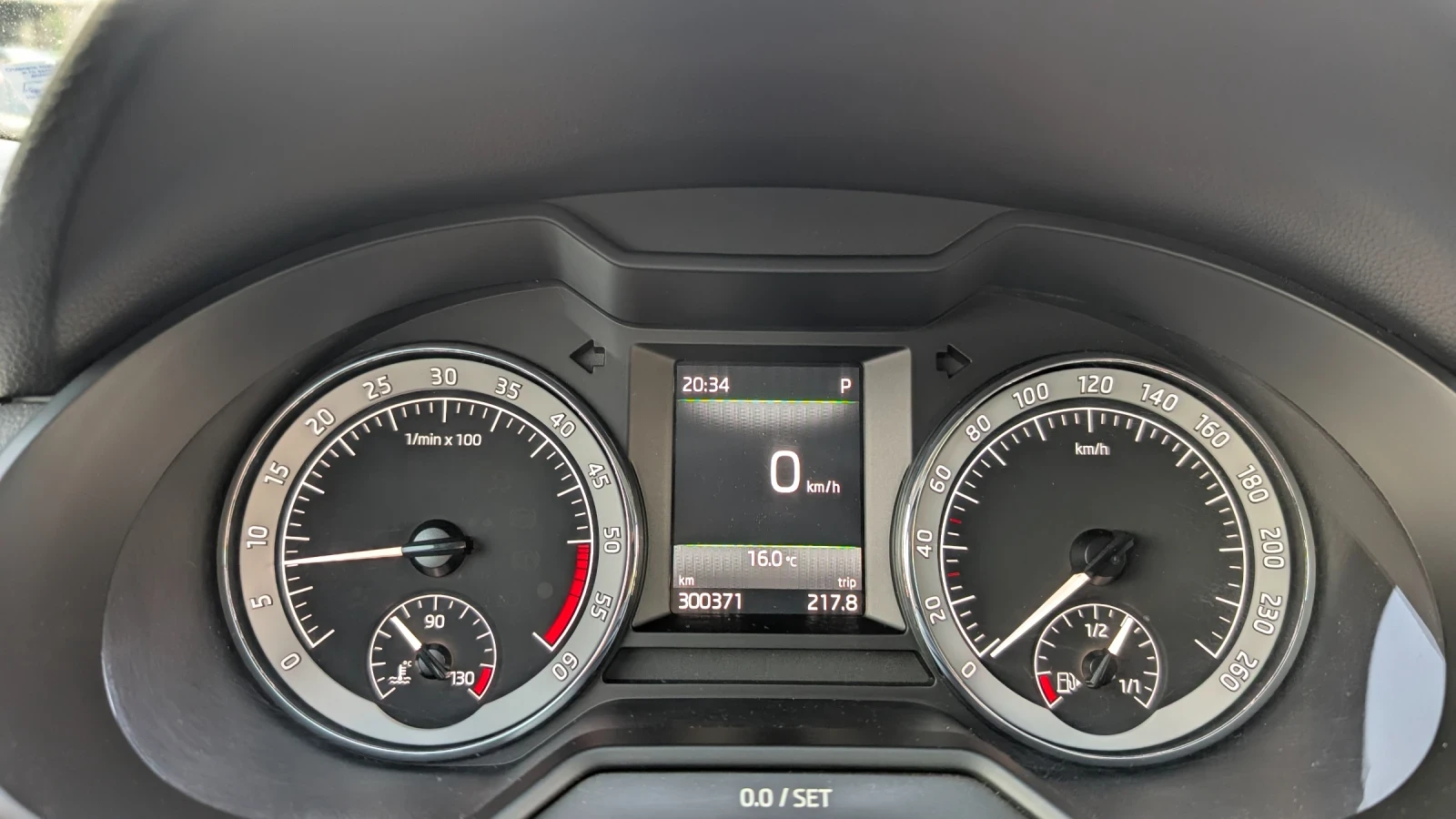 Skoda Octavia �������� ����� 100��, 2.0TDI DSG | Mobile.bg � ����������� 8