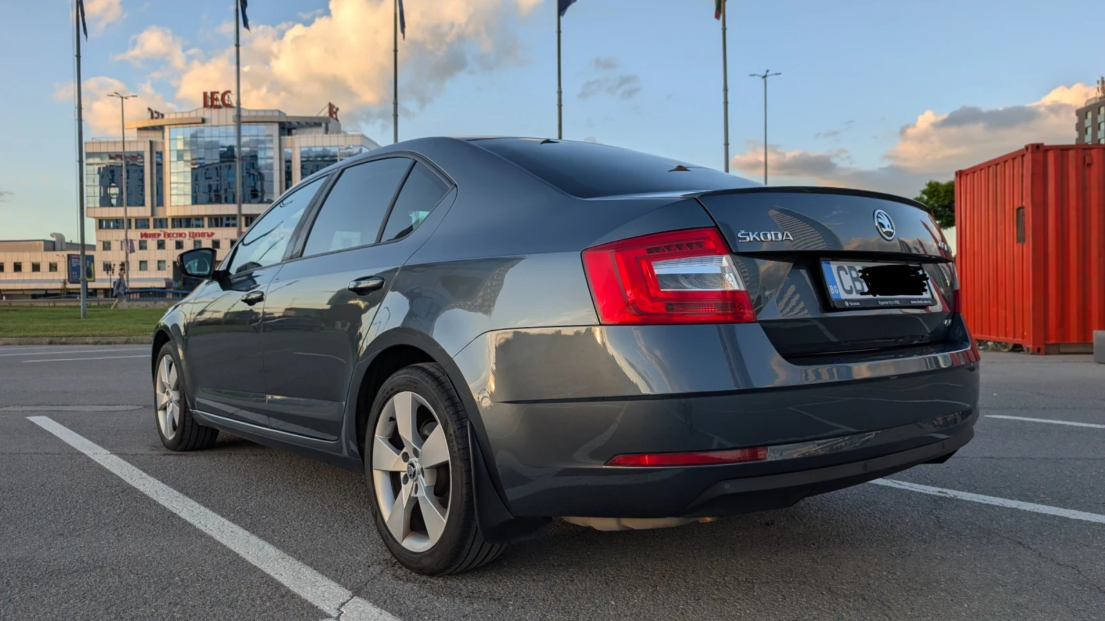 Skoda Octavia �������� ����� 100��, 2.0TDI DSG | Mobile.bg � ����������� 6