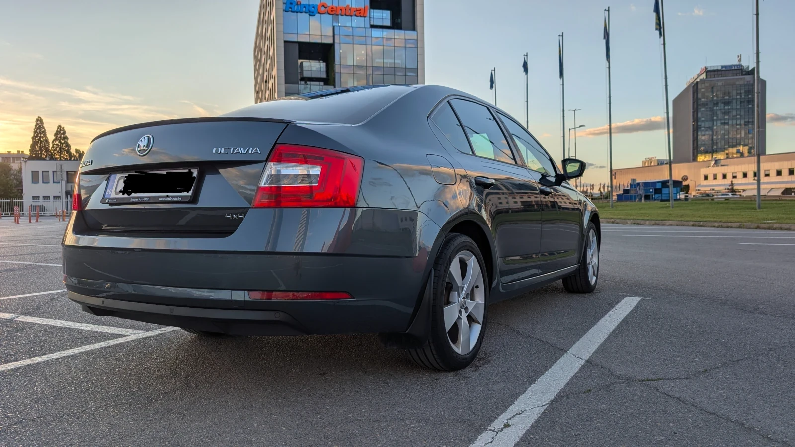 Skoda Octavia �������� ����� 100��, 2.0TDI DSG | Mobile.bg � ����������� 5