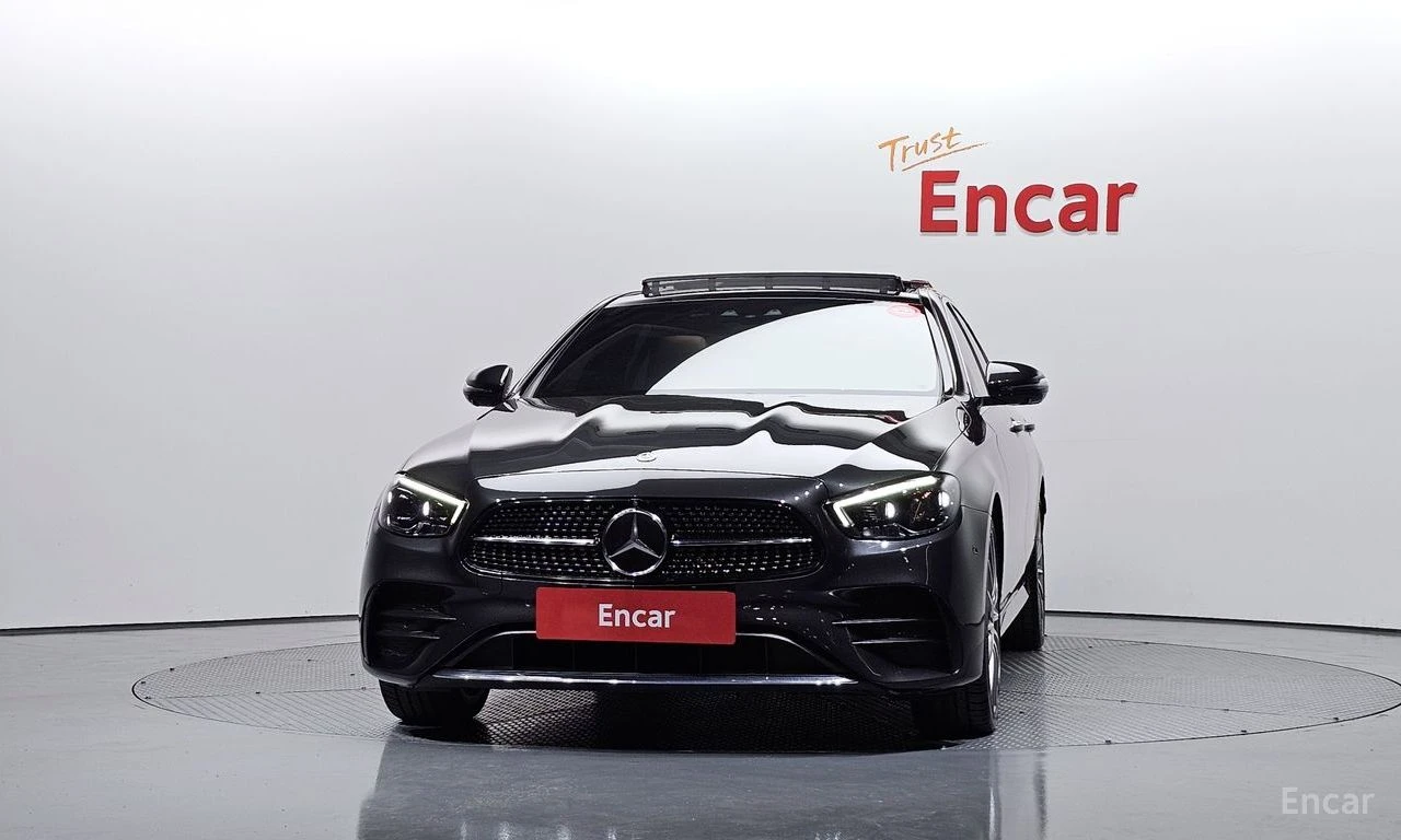 Mercedes-Benz C 300 4MATIC* AMG-LINE* BURMESTER* 360CAMERA* PANOROOF* , снимка 2 - Автомобили и джипове - 54611564