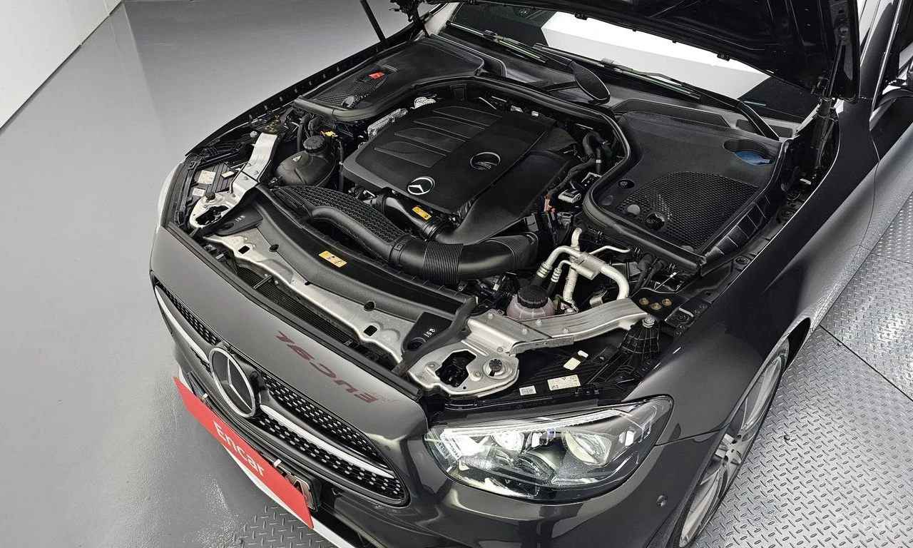Mercedes-Benz C 300 4MATIC* AMG-LINE* BURMESTER* 360CAMERA* PANOROOF* , снимка 16 - Автомобили и джипове - 54611564