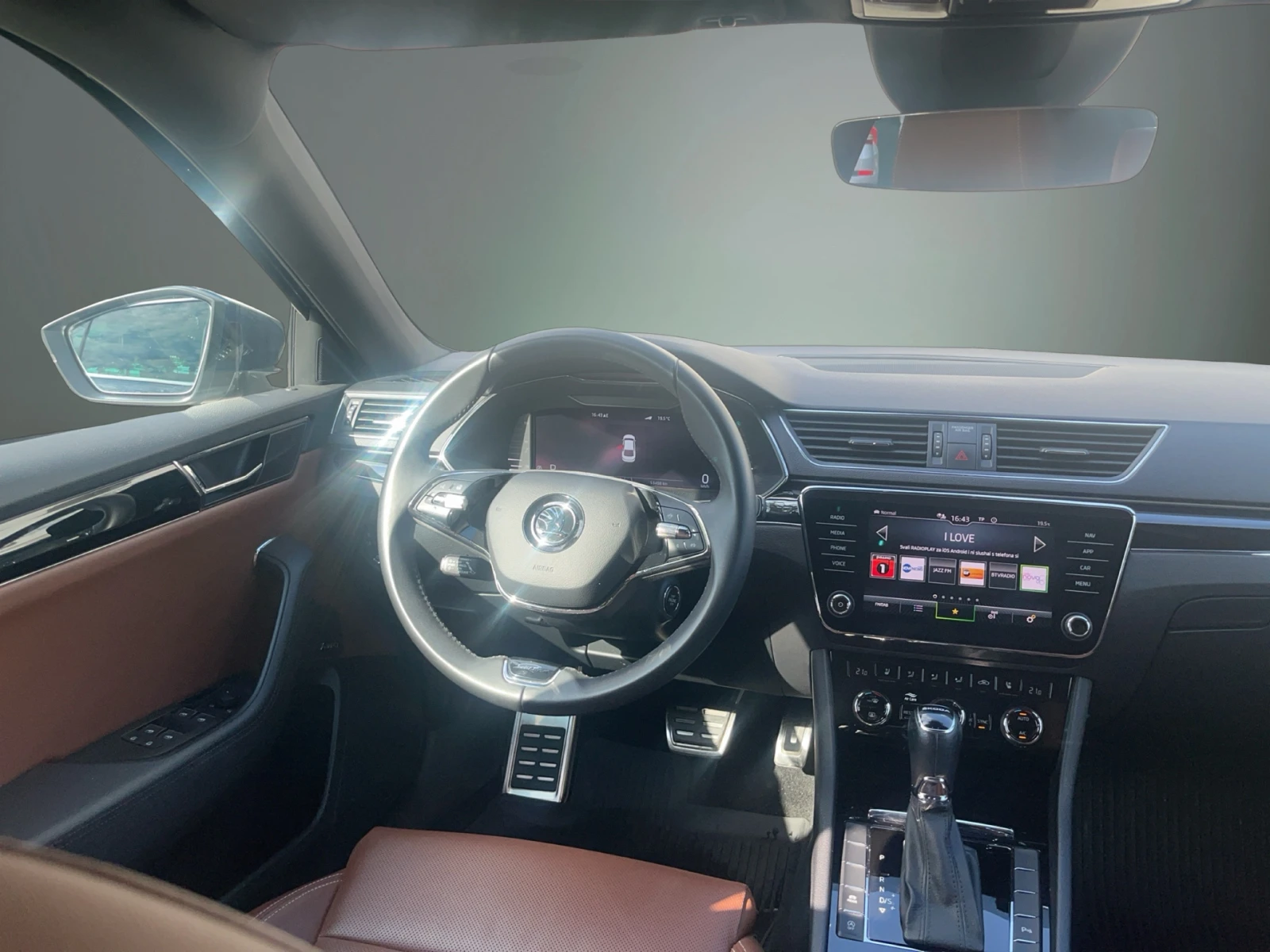 Skoda Superb 2, 0 TDI 7DSG , снимка 11 - Автомобили и джипове - 54753247