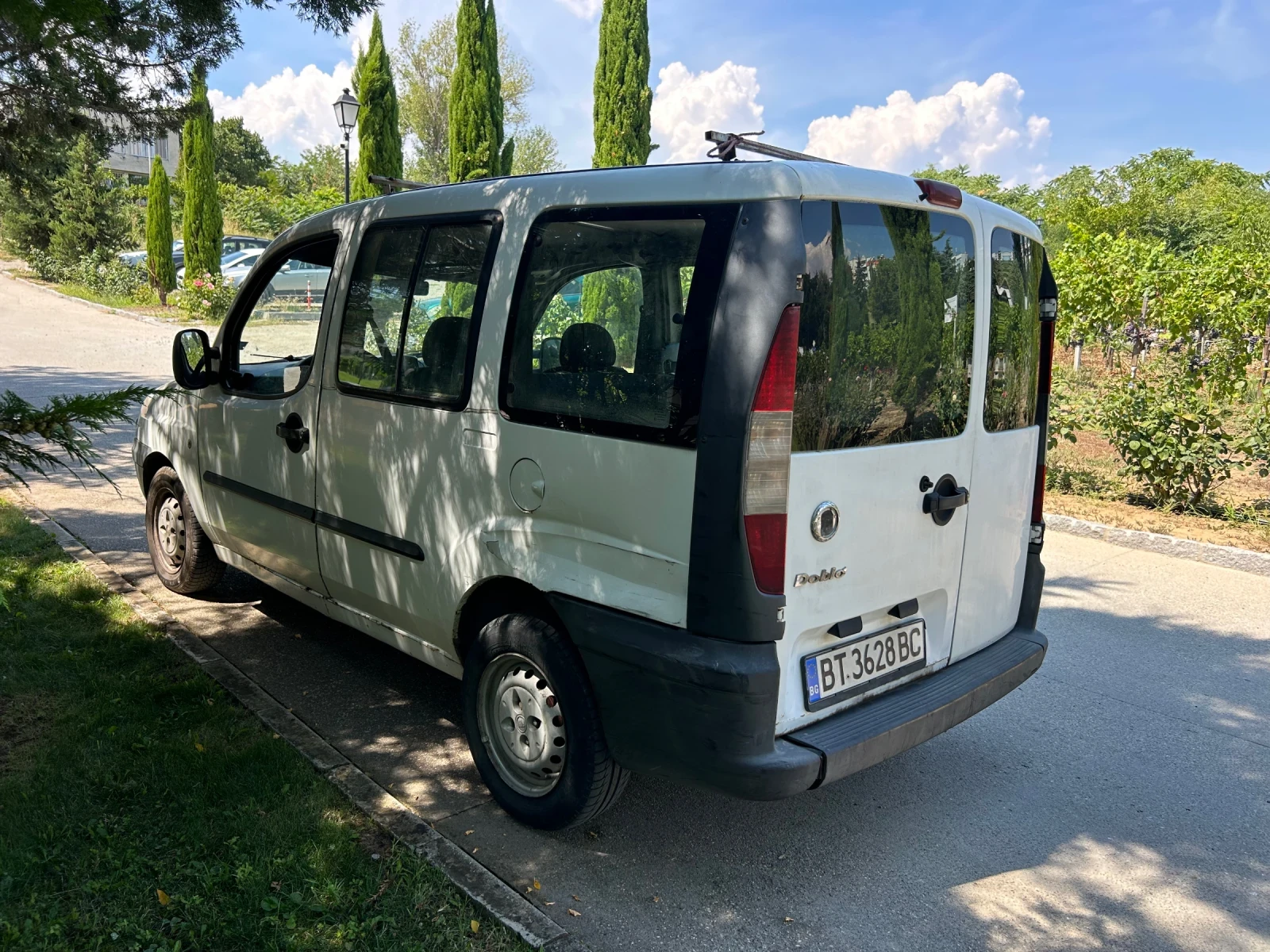 Fiat Doblo 1.3 d, снимка 14 - Автомобили и джипове - 55711858