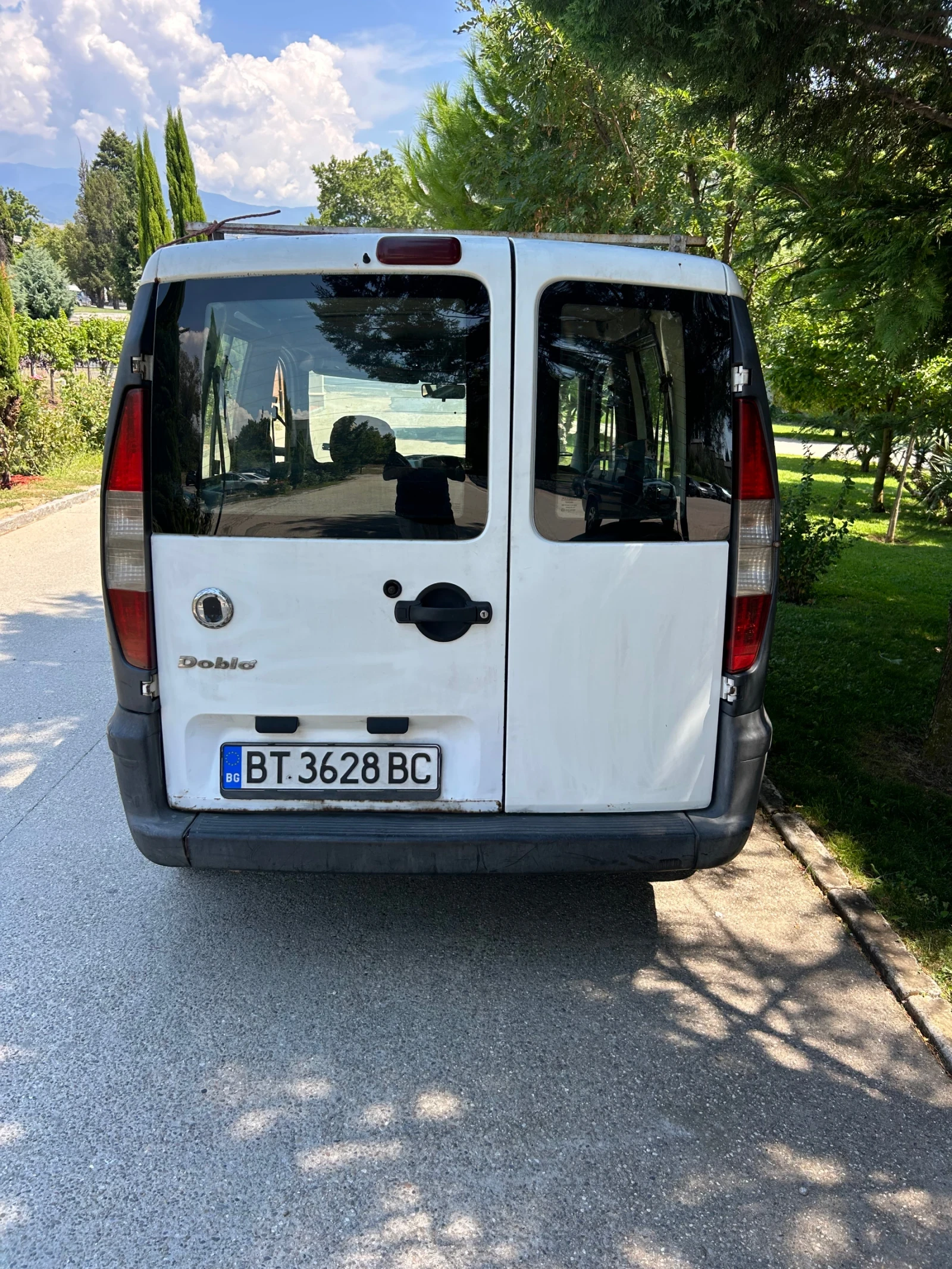 Fiat Doblo 1.3 d, снимка 7 - Автомобили и джипове - 55711858