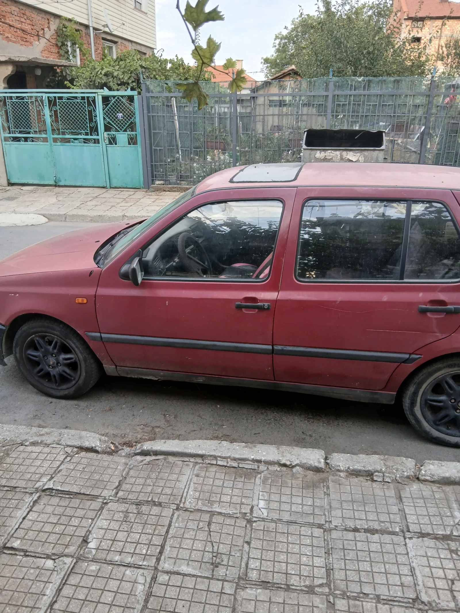 VW Golf Хечбек, снимка 3 - Автомобили и джипове - 55779838