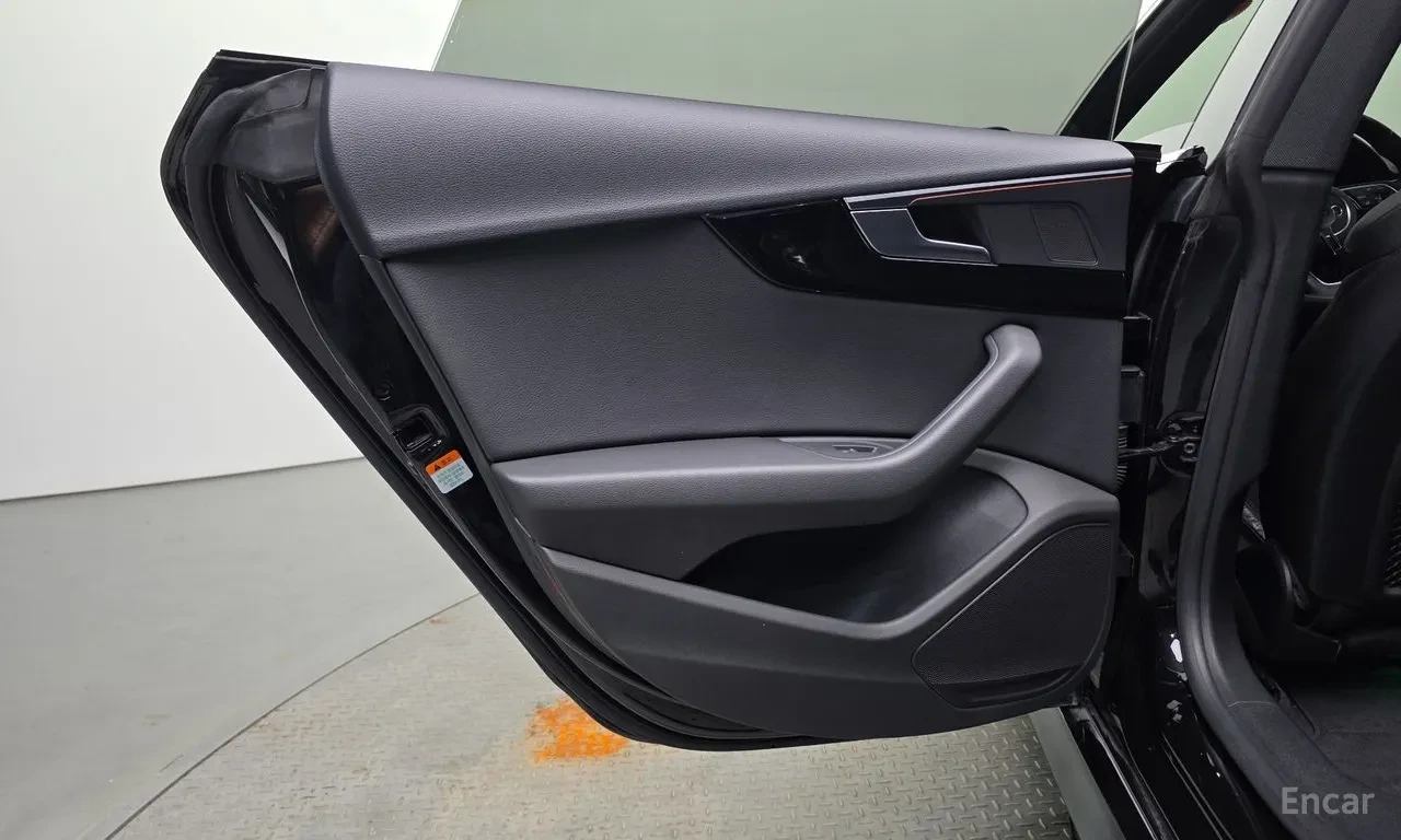 Audi A5 45 TFSI QUATTRO PREMIUM SPORTBACK, снимка 11 - Автомобили и джипове - 55951091
