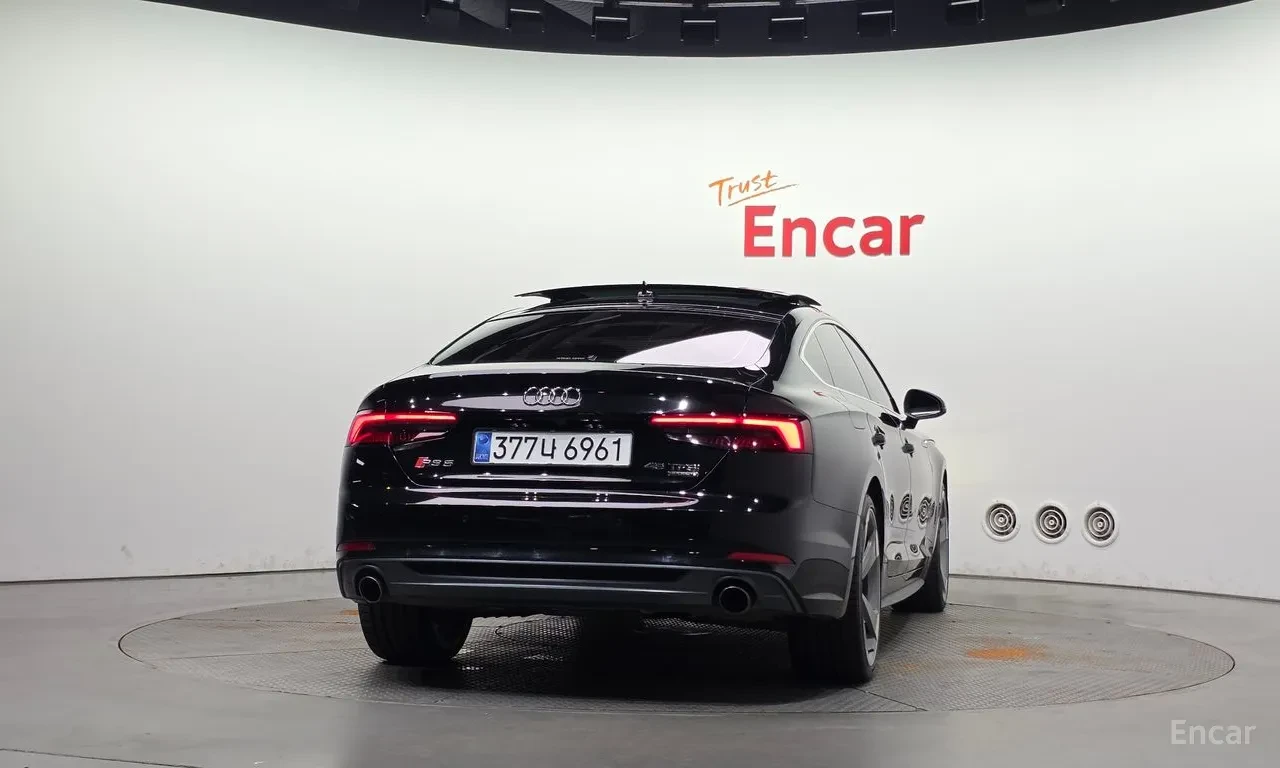 Audi A5 45 TFSI QUATTRO PREMIUM SPORTBACK, снимка 3 - Автомобили и джипове - 55951091
