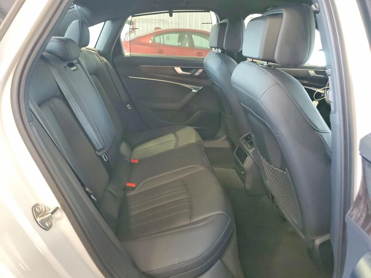 Audi A6 3.0l Premium Plus, снимка 10 - Автомобили и джипове - 56224157