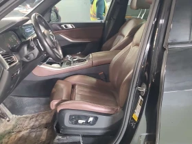 BMW X5 M П/XDRIVE40I/2 КЛЮЧА/ДЖАНТИ/HEAD UP/МАСАЖИ/ЛАЗЕРИ, снимка 7