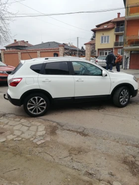 Nissan Qashqai 2.0CDTI 150к.с УНИКАТ, КОЖА, ПАНОРАМА, КАМЕРА  - 6100 € / 11930.56 лв. - 67868596 13