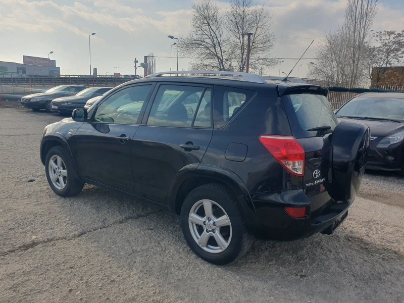 Toyota Rav4 2.2 D CAT/4x4, снимка 6 - Автомобили и джипове - 49289204