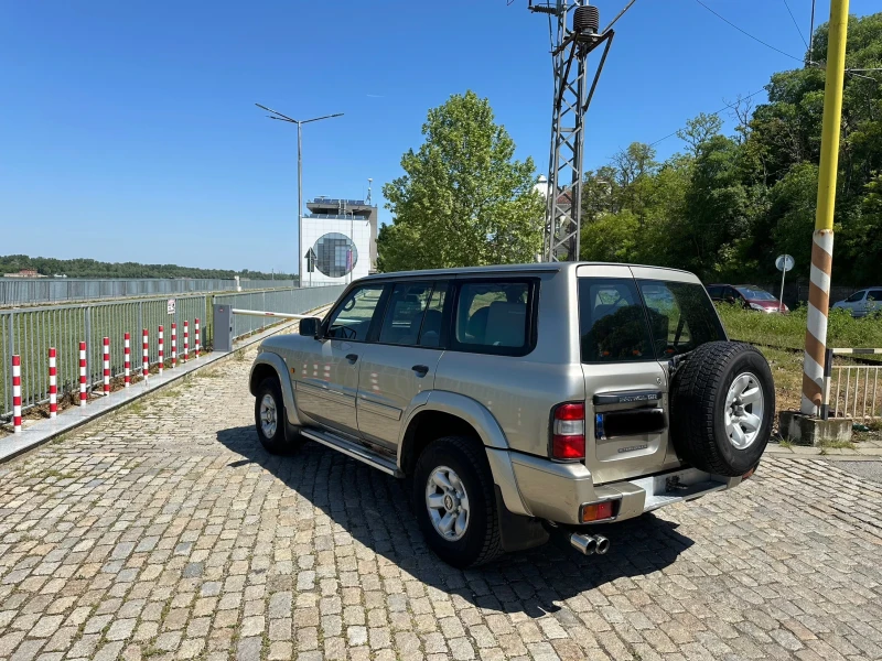 Nissan Patrol, снимка 3 - Автомобили и джипове - 50814380