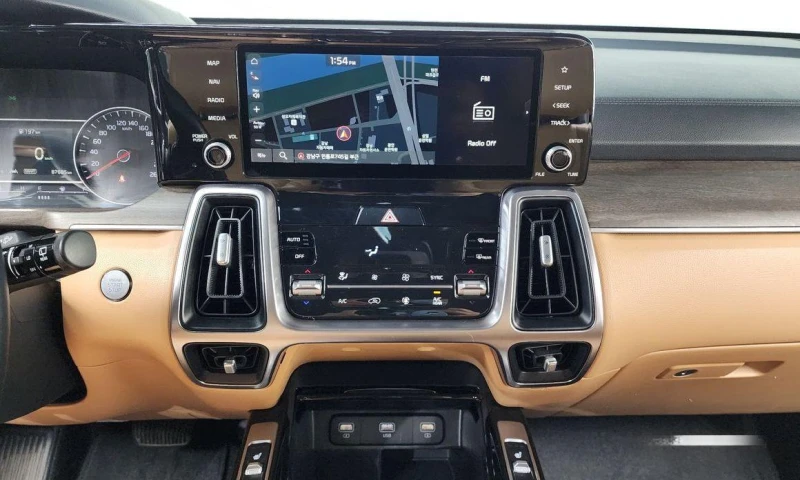 Kia Sorento Diesel 2.2 2WD Trendy * НАЙ-ДОБРА ЦЕНА В БЪЛГАРИЯ*, снимка 14 - Автомобили и джипове - 52108133