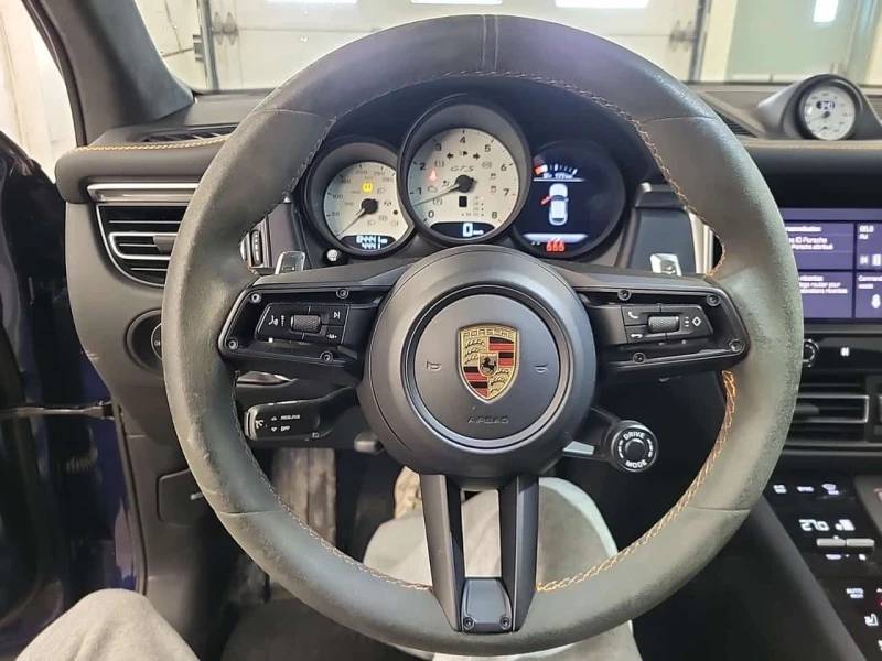 Porsche Macan * GTS * БЕЗ ЗАБЕЛЕЖКИ* 360 КАМЕРИ * ОБДУХВАНЕ* , снимка 11 - Автомобили и джипове - 53513668