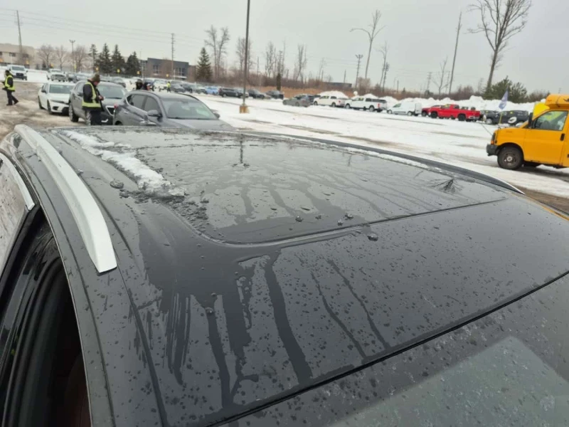 Audi Q7 * KOMFORT * Pano * 2 Ключа * Подгреви * Carfax, снимка 17 - Автомобили и джипове - 53529649