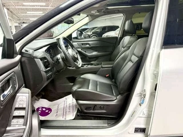 Nissan Rogue * SL, PRO PILOT, LEATHER, GOOGLE MAPS, REMOTE STAR, снимка 9 - Автомобили и джипове - 54935200