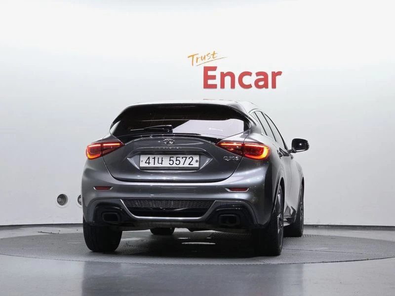Infiniti Q30 2.0 Automatic ПОДГРЕВ* ПАНОРАМА* КАМЕРА, снимка 4 - Автомобили и джипове - 55980769