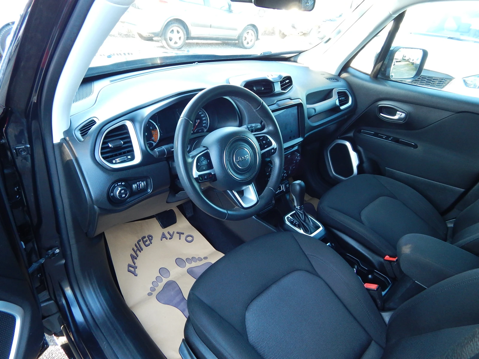 Jeep Renegade 1.4T* АВТОМАТИК*  - изображение 9