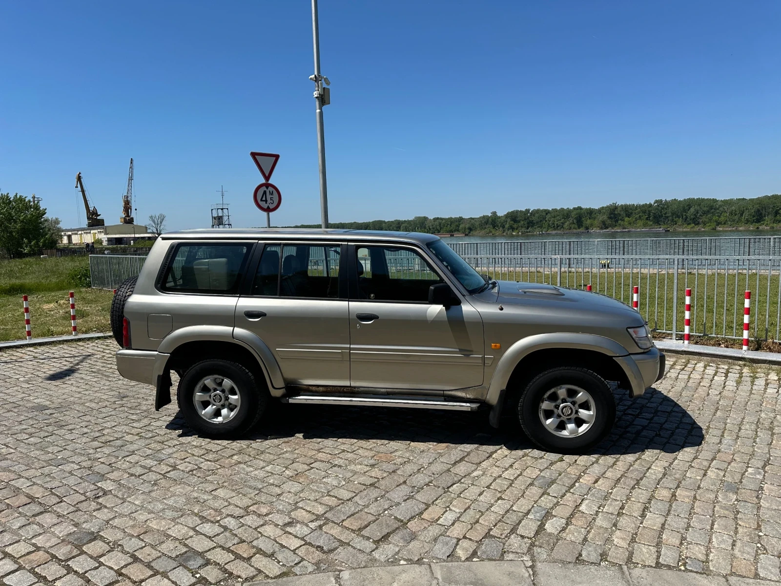 Nissan Patrol  - изображение 6