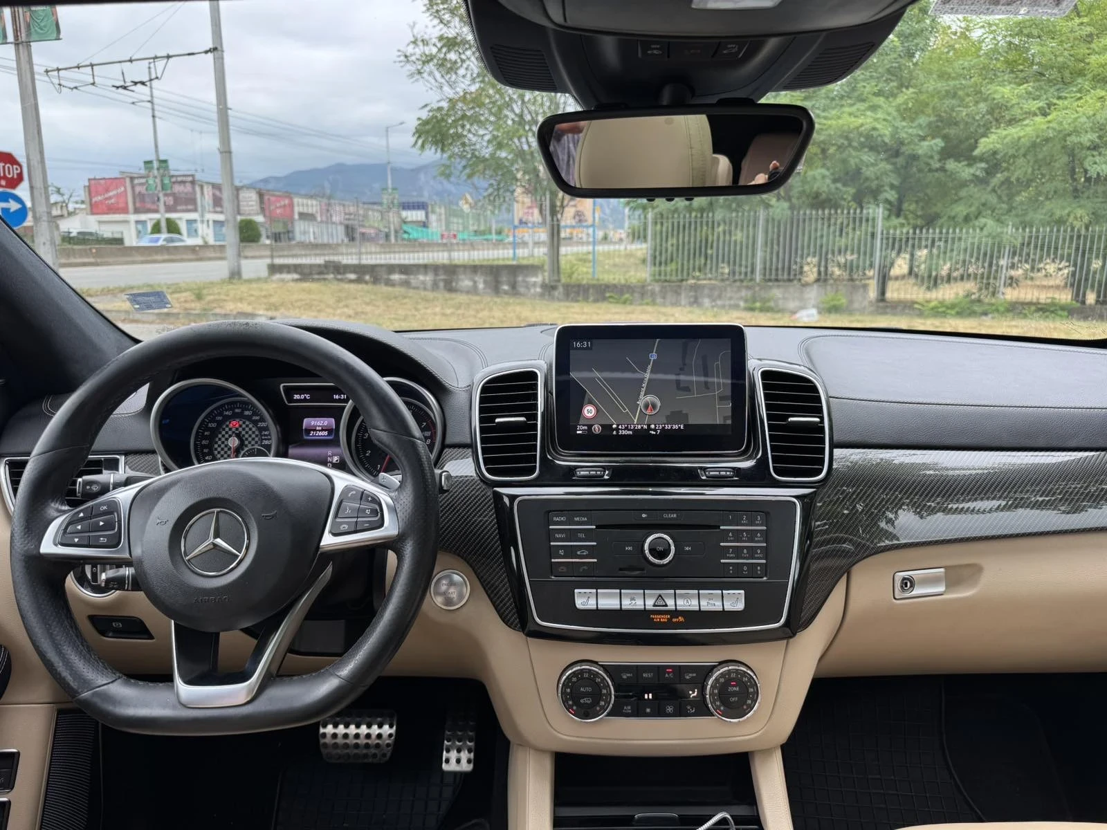 Mercedes-Benz GLE 450 AMG CARBON* 3xTV* SOFT-CLOSE*  - изображение 10