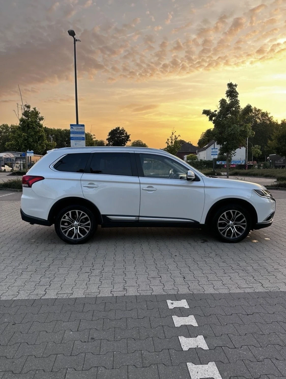 Mitsubishi Outlander 4WD - изображение 3