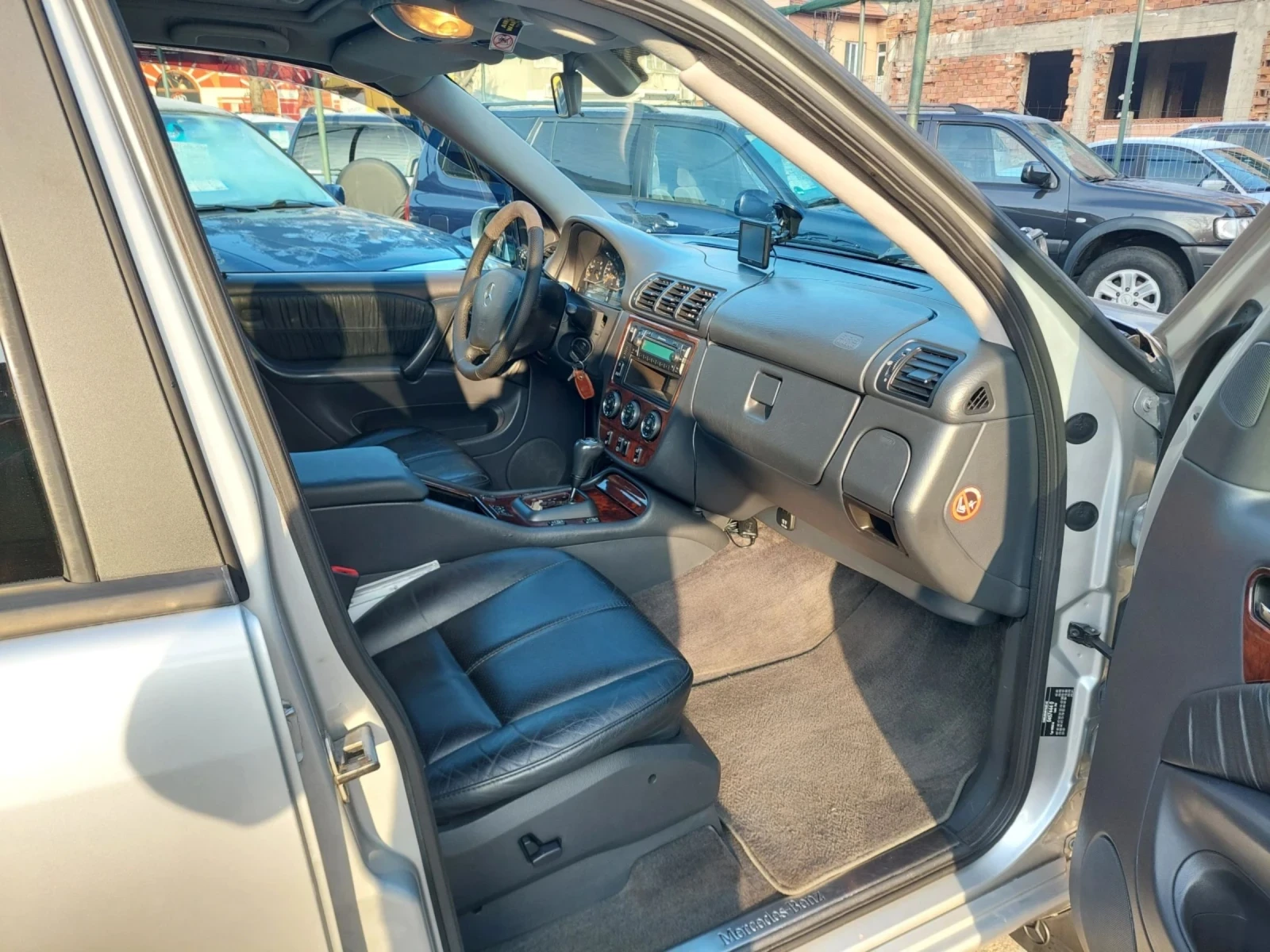 Mercedes-Benz ML 270 VIN реални 220 хил.км. от Германия  | Mobile.bg — изображение 14
