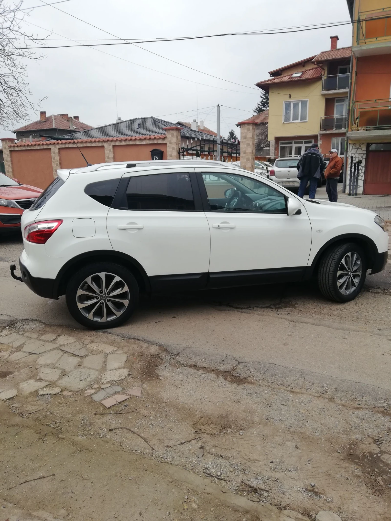 Nissan Qashqai 2.0CDTI 150�.� ������, ����, ��������, ������  | Mobile.bg � ����������� 13